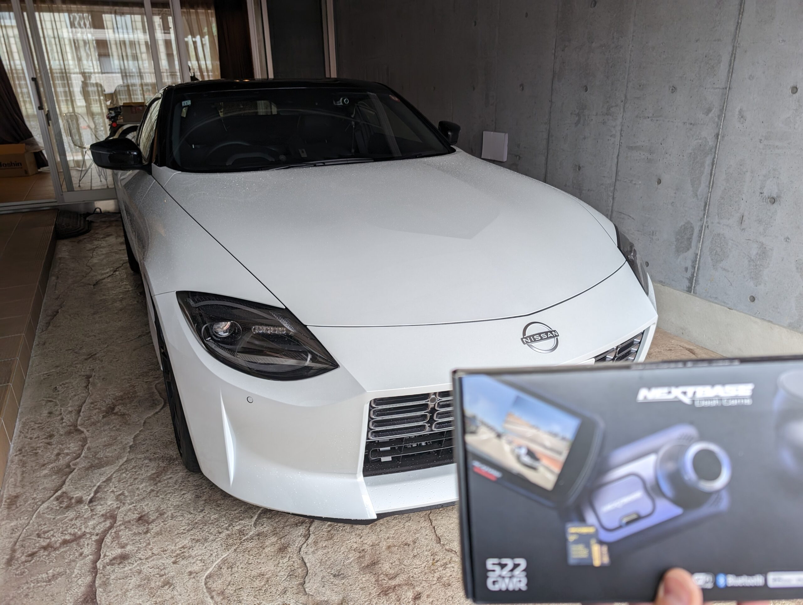 新型フェアレディZ(rz34)に前後ドライブレコーダー取り付け 愛知県
